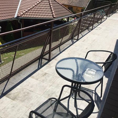 Guesthouse Zuzana Spacince المظهر الخارجي الصورة